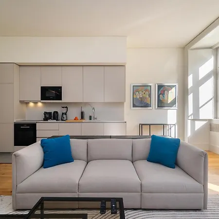 Apartamento Whome A Rare Find In Lisbon's Prime Location!