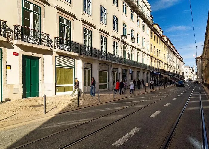 Whome A Rare Find In Lisbon's Prime Location! * Lisboa